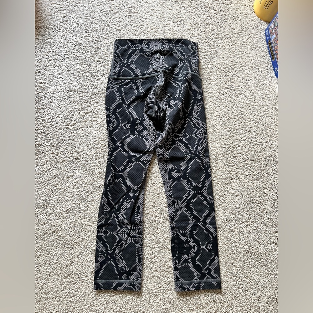 Lululemon Snake Crops - Picture 3 of 5